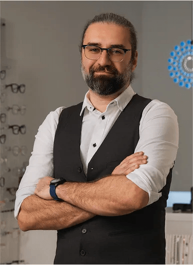 Zdjęcie profilowe Pawła Dembińskiego - optometrysty
